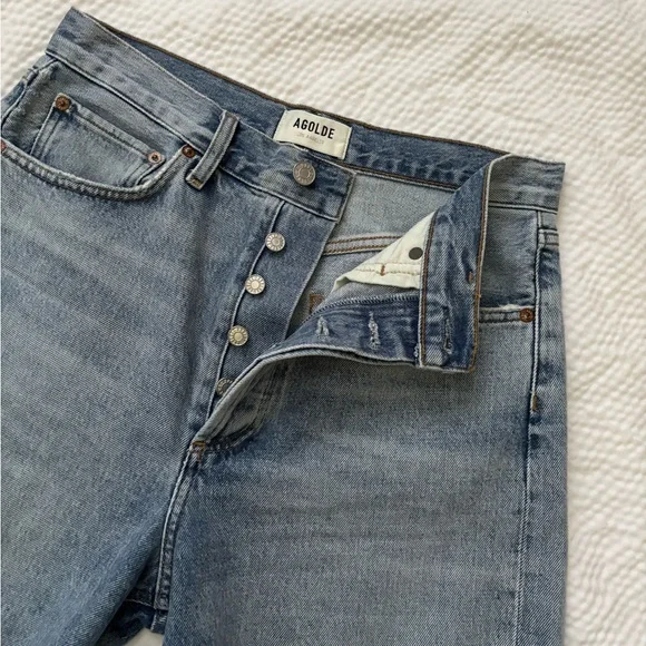 AGOLDE 90’s High Rise Denim Shorts - Picture 5 of 10